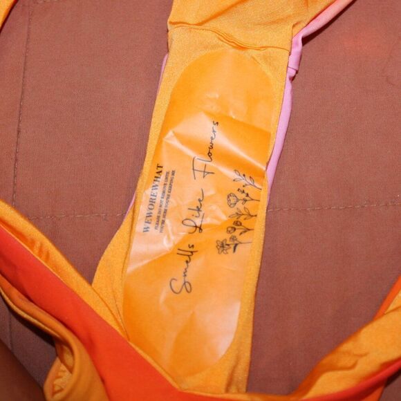 NWT WeWoreWhat Delilah Bikini Bottom in baby pink Multi Women's Size Large - Picture 6 of 7